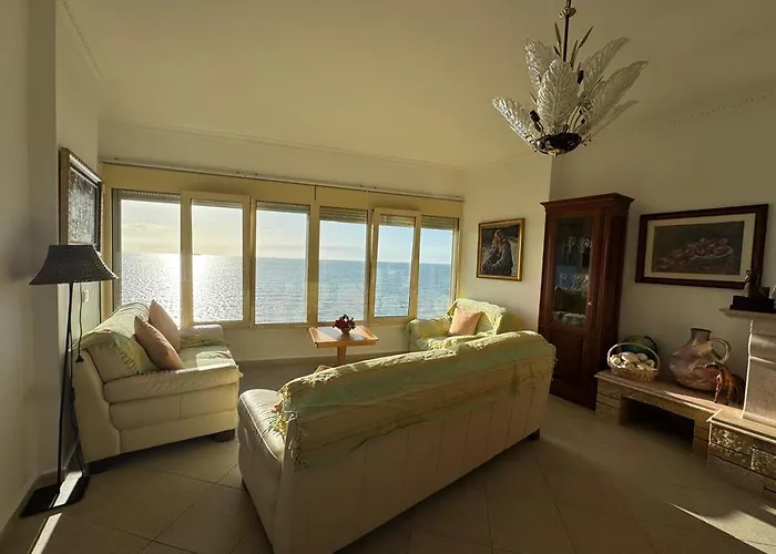 Seaview Penthouse Апартаменты *